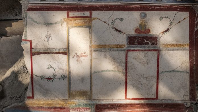 Researchers uncover ancient tiny house amid city excavation project
