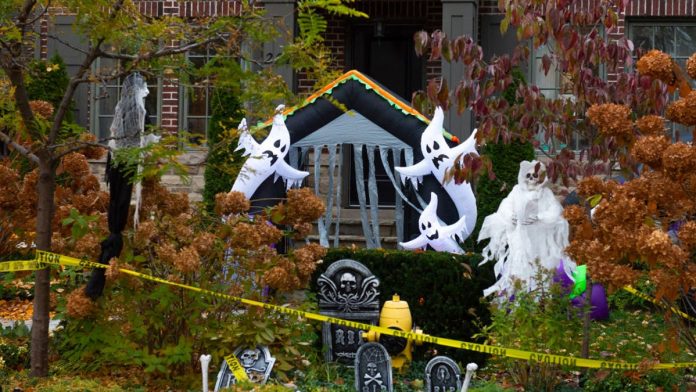 Top ZIP codes for Halloween trick-or-treating in America: Did your town make the list?
