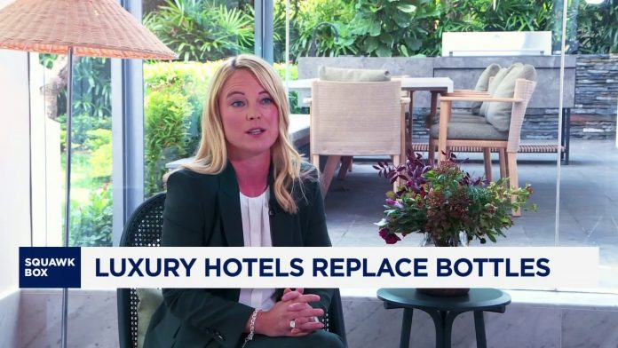 The world's top hotels and restaurants are changing how they serve water