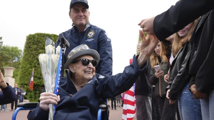 World War II veterans travel to Normandy for emotional D-Day commemoration