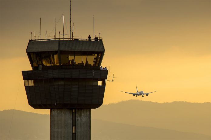 Air traffic control shortages add to U.S