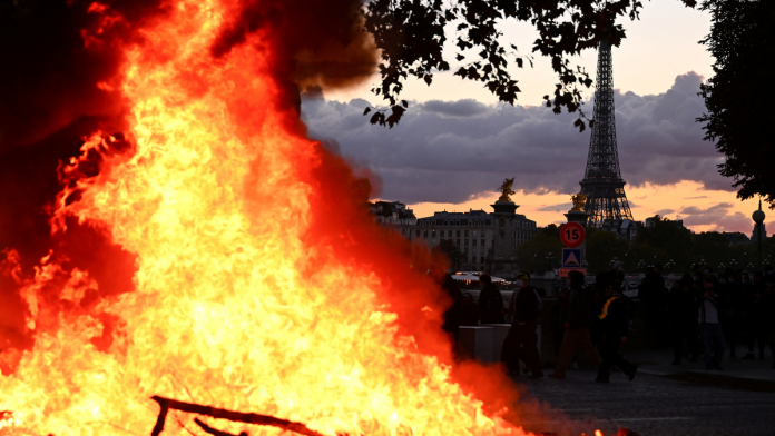 Americans warned about Paris travel after violence, looting and tear gas-filled streets