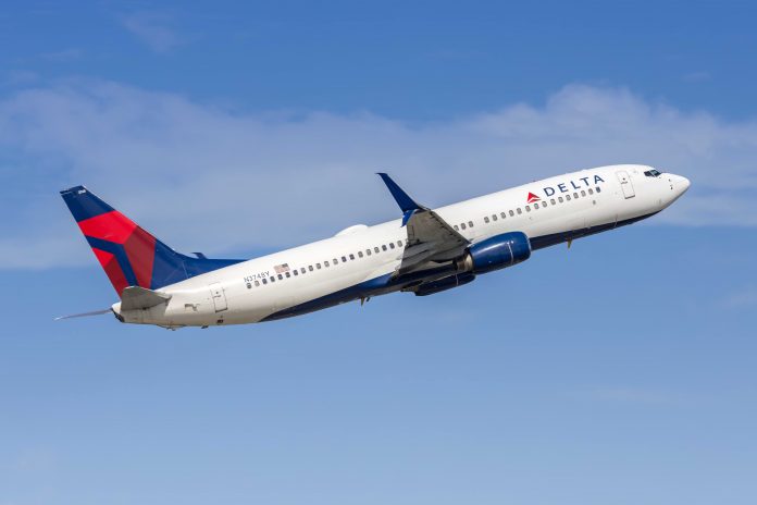Cramer says Delta Air Lines' earnings miss doesn't tell the whole story