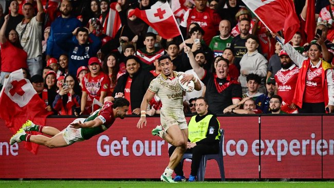Tonga hang tough to blow away willing Lebanon late in Rugby League World cup drubbing